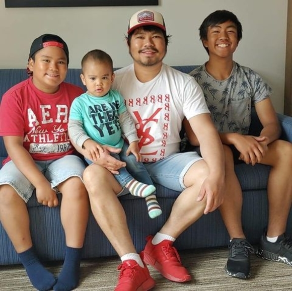 Meet your Posher, Rolyn - Picture 1 of 1